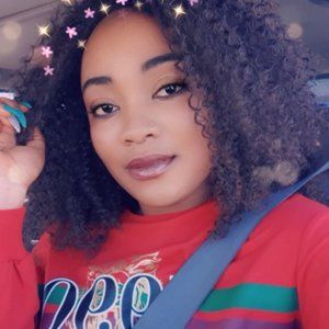 Meet your Posher, Olive